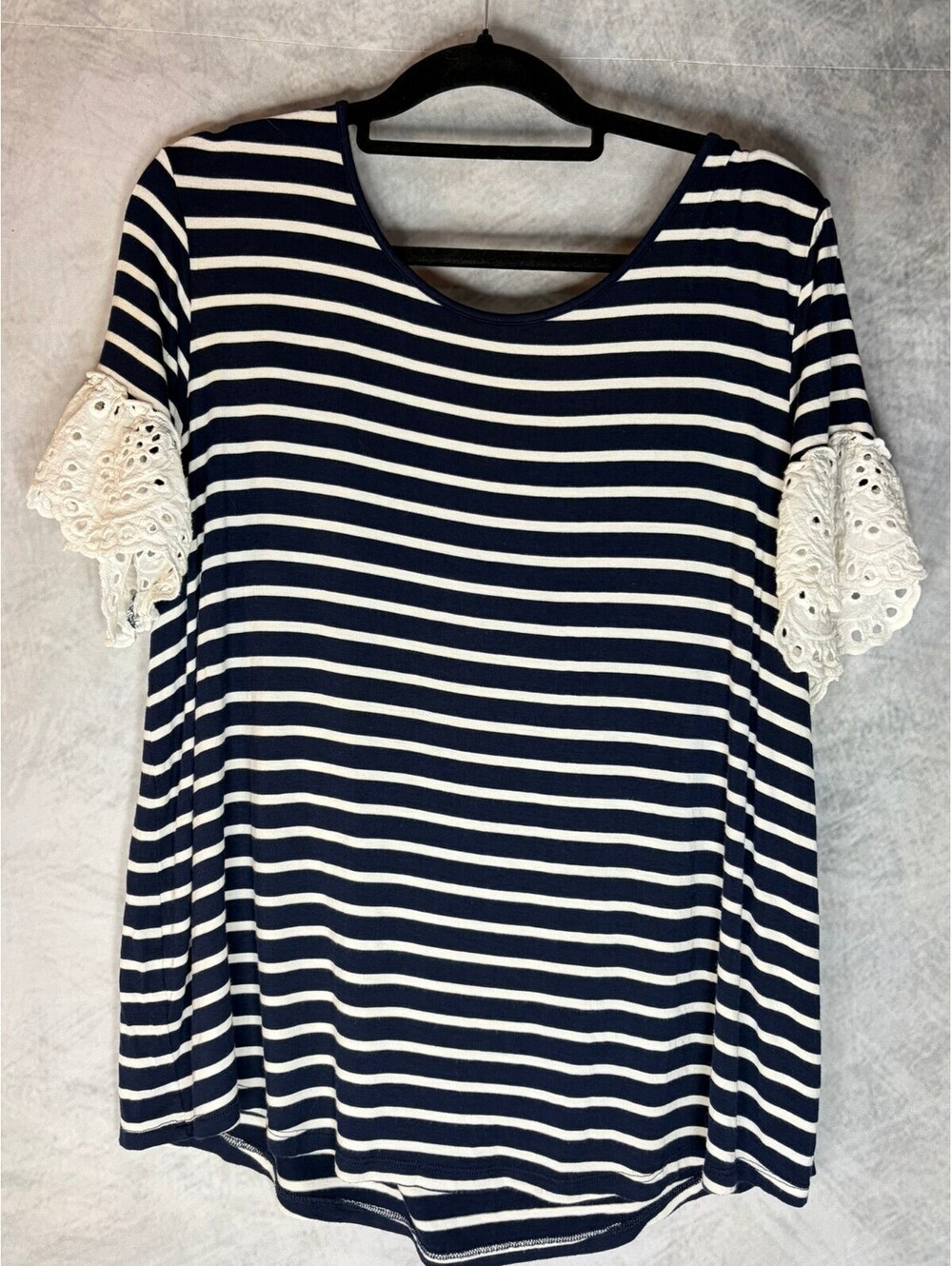 Maurices Women’s XXL Navy White Striped Eyelet Sleeve Tie Back Top